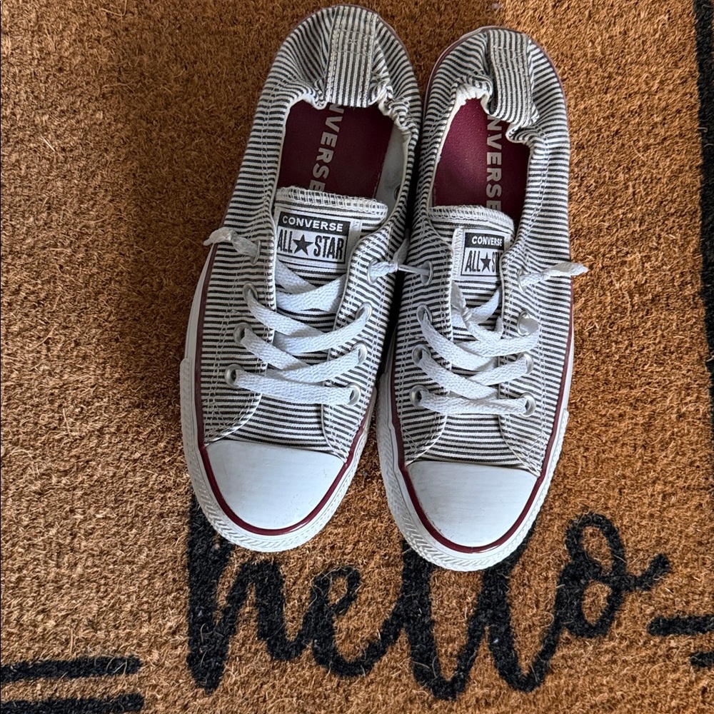 Converse Pinstripe Shoreline Slip Ons - Picture 2 of 8